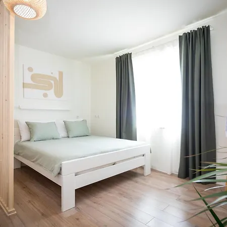 Cozy & Kali Apartment *