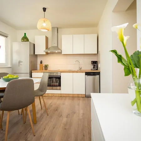 Cozy & Kali Apartment *